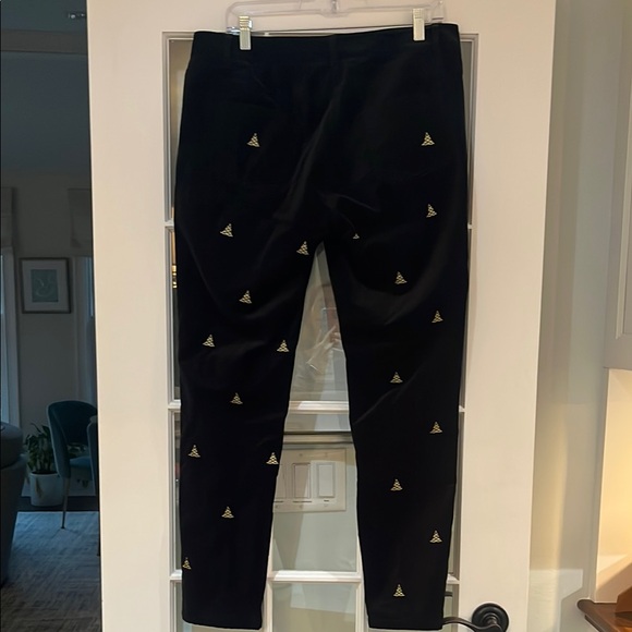 J McLaughlin black velvet Xmas tree Embroidered pants - Picture 2 of 5